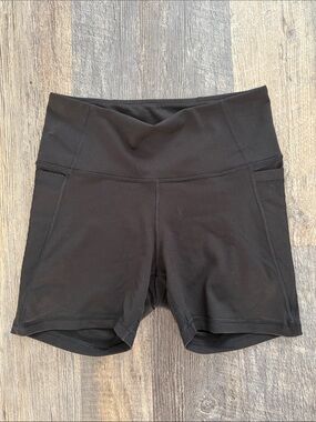 Old Navy Black High-Waist Athletic Shorts with Side Pockets